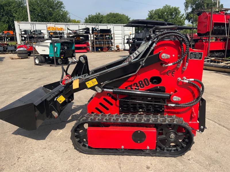 2026 FUTURE Skid Steer Loader (FT380C)