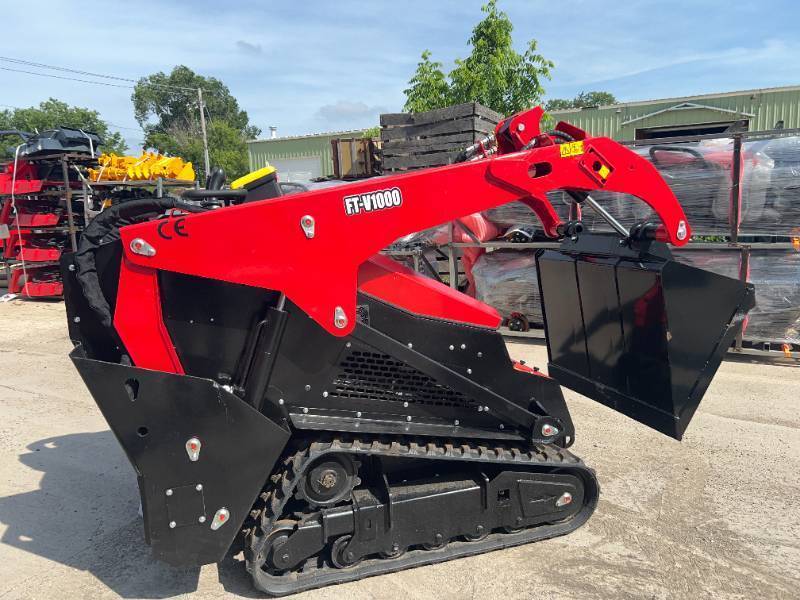 2026 FUTURE Skid Steer Loader, Kubota Diesel (FT-V1000)