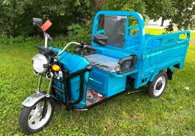 2025 SDLANCH 3-Wheel Electric Tricycle Vehicle (IRET13) - Blue