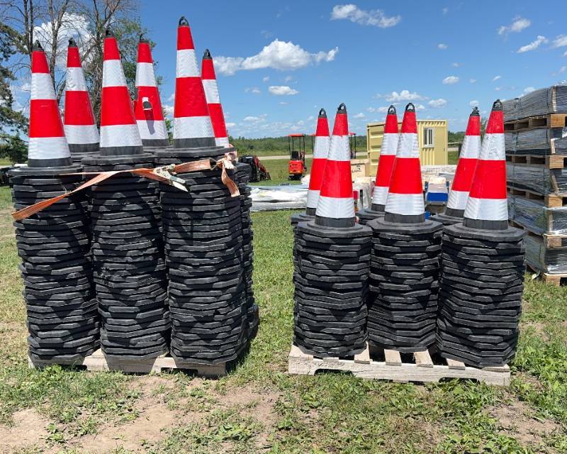 SDLANCH Safety Traffic Cones (IRSTC)