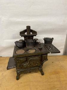 Crescent Cast Iron Toy Cook Stove w Pots Kettle Approx 11in Vintage