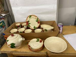 Franciscan Apple Earthenware Tea Set Serving Pieces Mixed Lot