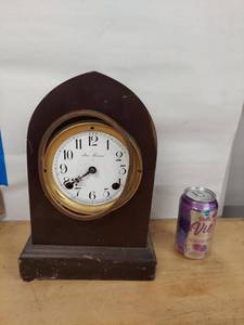 New Haven Mantel Clock Arched Wood Case Mechanical Antique Fair