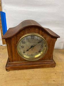 Seth Thomas Clark Sonora Chime Tambour Mantel Clock Wood Case