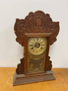 Waterbury Gingerbread Parlor Mantel Clock Victorian Walnut Case
