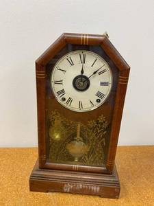Seth Thomas Walnut Mantel Shelf Clock w Pendulum Gilt Glass Untested