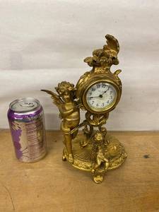 New Haven Figural Cherub Gilt Metal Mantel Clock Approx 11in