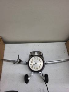 Sessions Airplane Clock Pair (Lot of 2)