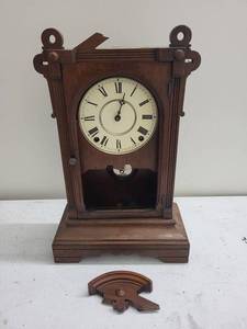 Wooden Mantel Clock With Pendulum