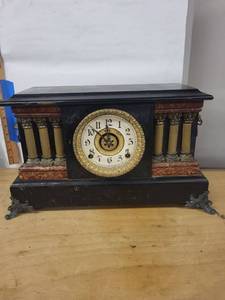 E. Ingraham Antique Mantel Clock Black Faux Marble Column Case