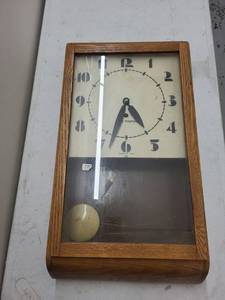Seth Thomas Art Deco Wall Clock Oak Case Pendulum Made in USA