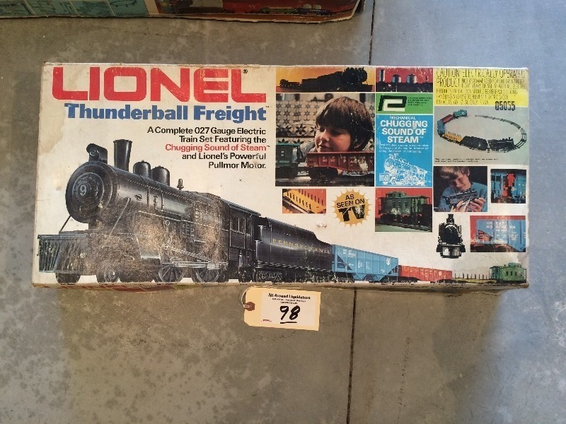 lionel thunderball freight
