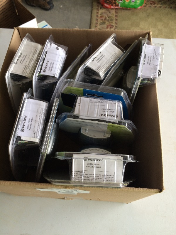 lot of 12 AMFM Radios    New and still in packaging - great resale items