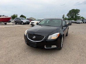 2011 Buick Regal only 89,289 miles!