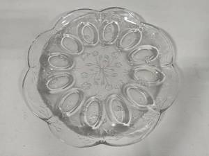 Anchor Hocking Savannah Clear Glass 12 Egg Server