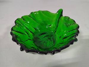 Blenko Art Glass Cabbage Leaf Bowl