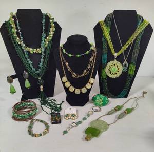 Gorgeous Green Costume Jewelry Lot