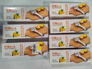 Lot of Lemon Squeezers New in Package