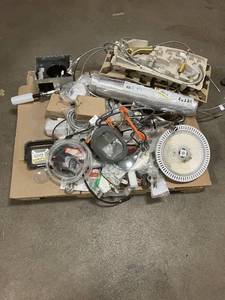 Massive Pallet of Brand Name Misc Faucets, Showers, Fixtures, Towel Bars, Bathroom Fans, Ceiling Fans, Lights, and More Parts Only (Great for eBay Sellers)