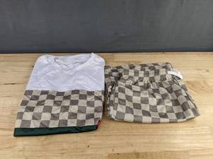 Mens Short Sleeve Top and Drawstring Shorts Set - Size XL - Brand New