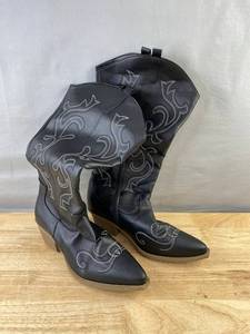 Womens Black Western Boots Size 10.5 - Brand New