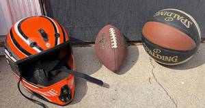 Spalding Basketball, Wilson Football & Orange Snell Motorcycle XXL Helmet S