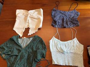 4 Girls Size XS Tops S