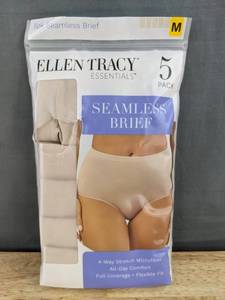 Ellen Tracy Essentials Seamless Brief Size Womens M Beige, 5 Pack - Brand New