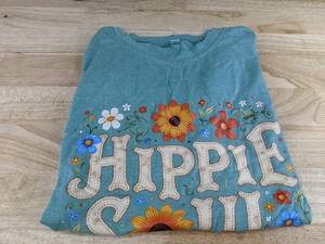 Womens Hippie Soul Floral Green Graphic T-shirt Size XL - Brand New