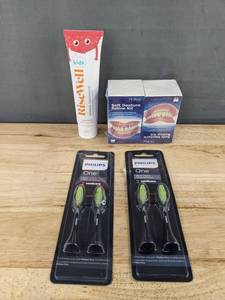 RinseWell Kids Toothpaste, Oralhoe Denture Reline Kits, 2 Total & Philips One Brush Heads, 4 Total - Brand New