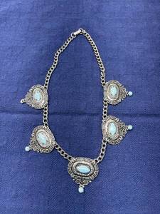 Turquoise-Inlay Ornate Chain Necklace with Clasp S