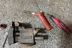Oxwall Vise, Freedom Torch & Tool Shop Driver Mixed Lot S