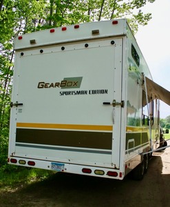2006 Gearbox Sportsman Edition 26’ Toy Hauler