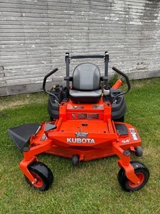 Kubota Z421KW-54 Zero-Turn Lawn Mower