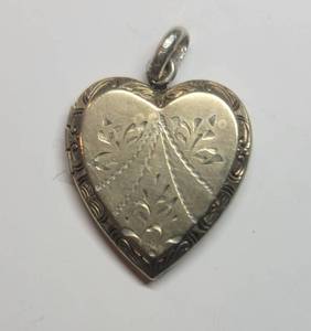 Vintage Engraved Heart Locket