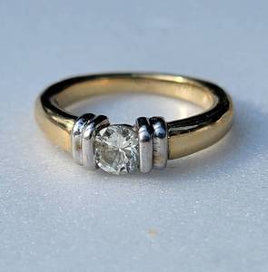 14K Yellow & White Gold Diamond Solitaire Ring  Size 4.5, 4g