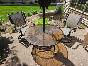Outdoor Patio Table Set with Umbrella and Chairs