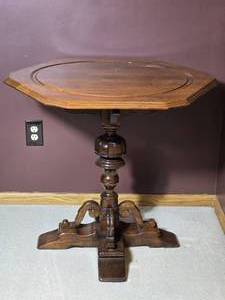 Antique Style Octagonal Wood Pedestal Accent Table