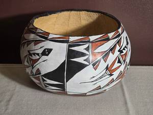 Signed R. Pederson Southwestern Style Pottery Bowl