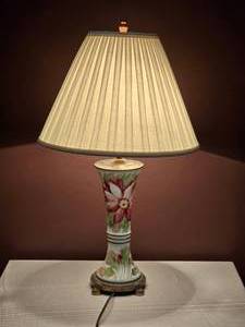 Floral Porcelain Style Table Lamp