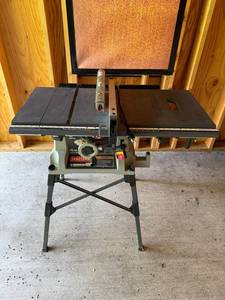 Craftsman 315.218050 10-In. Table Saw With Stand
