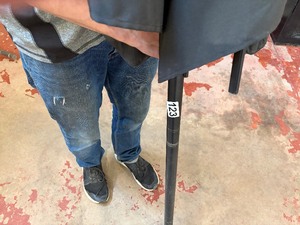 Patio umbrella with tilt mechanism