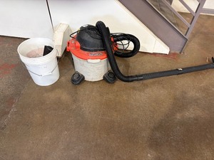 Wet Vac and accessories