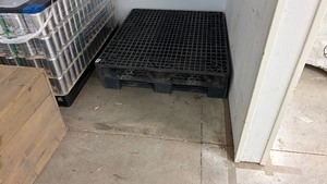 Composite pallets x 2