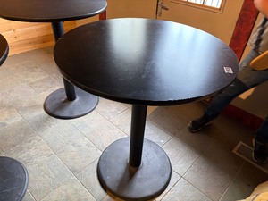 Cocktail table