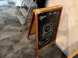 2 sided chalkboard easel