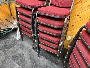 very nice padded chairs X 6