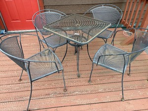 outdoor table, 4 chairs