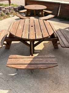 4 seat picnic table