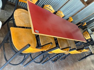 High top table with 8 barstools